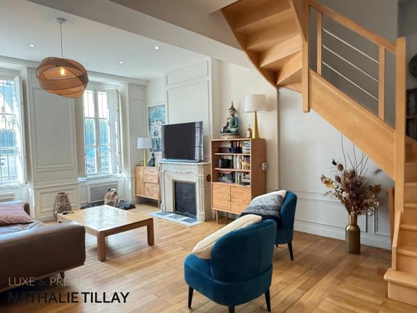 Orleans recouvrance, appartement duplex avec terrasse, 2 chambres, Cave.