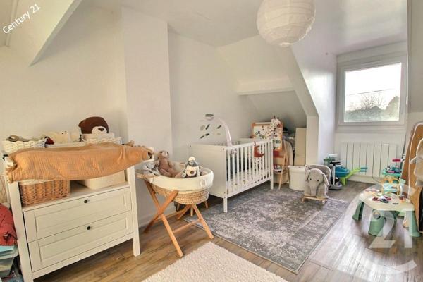 Maison à vendre  6 pièces - 113,50 m2 LA FERTE SOUS JOUARRE - 77