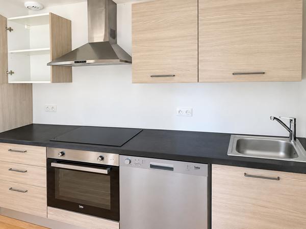 Bel appartement lumineux meublé au 2ème étage dans centre d'Yssingeaux