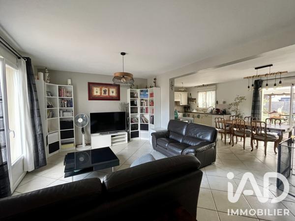 Maison à vendre 6 pièces 127,23 m² Larçay