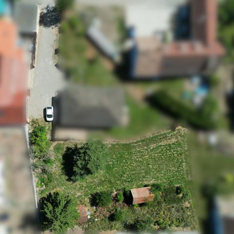 Terrain à bâtir de 889 m²