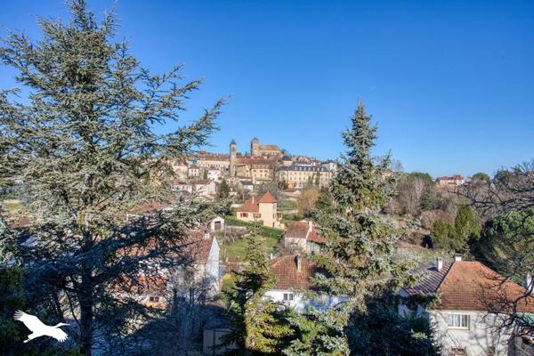 Maison à vendre |  Gourdon |  6 pièces | 97 m²