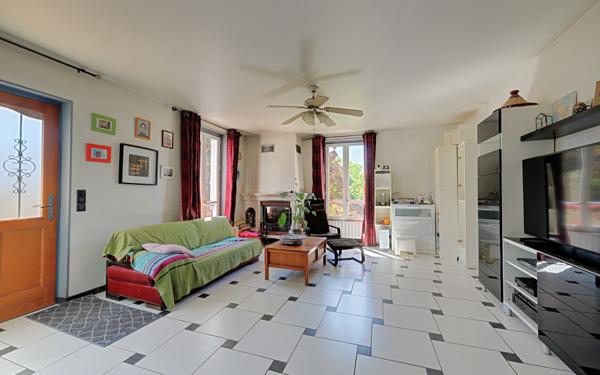 Maison à vendre    7 pièces • 144 m2 Neuilly-Plaisance