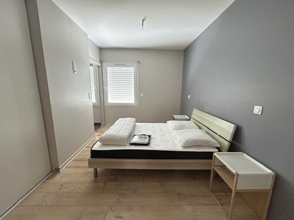 Maison à louer 1 175 € CC Calavanté 5 p 116 m² DPE B