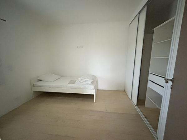 Maison à louer 1 175 € CC Calavanté 5 p 116 m² DPE B