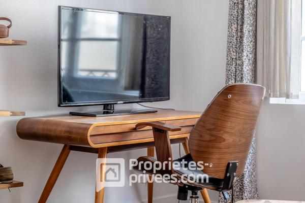 Appartement  2 pièces ou local activitél liberale -  29 m2- 75108