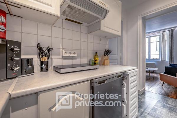 Appartement  2 pièces ou local activitél liberale -  29 m2- 75108