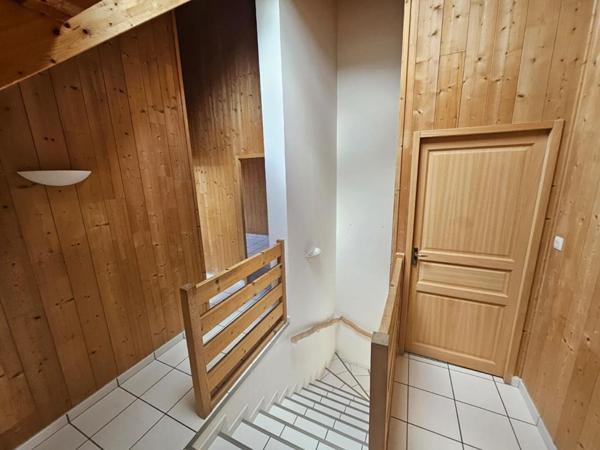 Village nord de Dijon spacieuse maison