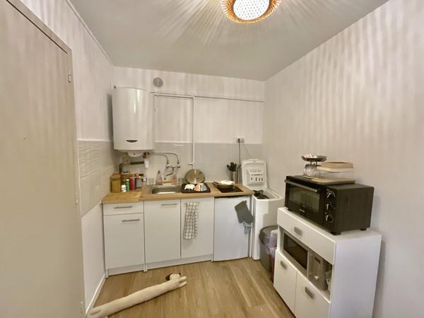 A 2 pas de la rotonde, idéal investisseur.