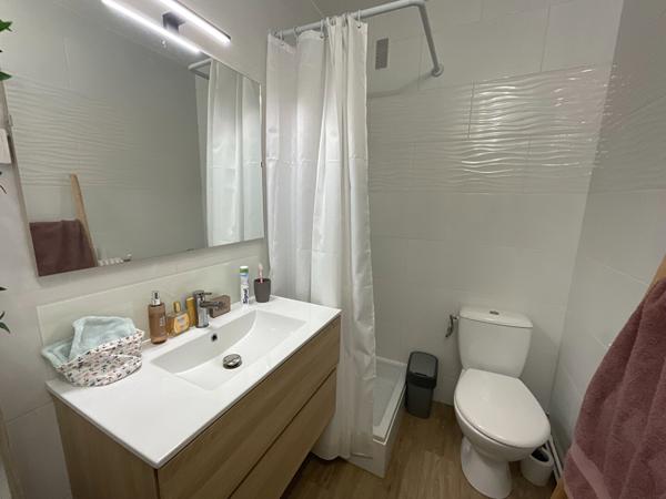 A 2 pas de la rotonde, idéal investisseur.