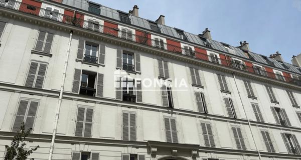 Location Appartement 3 pièces 75.4 m² - Paris 75012