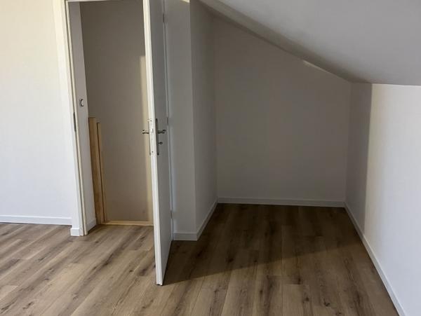 Location Maison 5 pièces Notre-Dame-de-Bondeville (76960) - proche des commerces et des transports