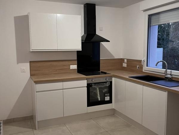 Location Maison 5 pièces Notre-Dame-de-Bondeville (76960) - proche des commerces et des transports