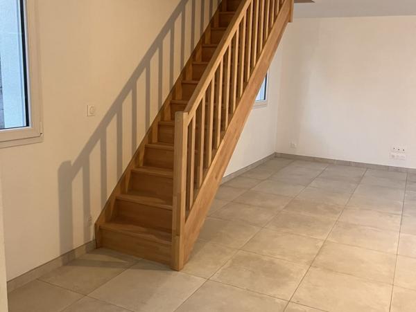 Location Maison 5 pièces Notre-Dame-de-Bondeville (76960) - proche des commerces et des transports