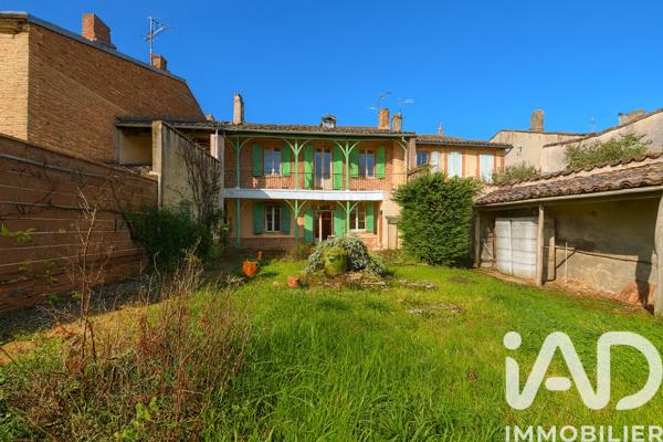 Maison à vendre 10 pièces 264 m² Fronton