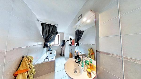 Appartement à vendre 5 pièces MOREZ (39)