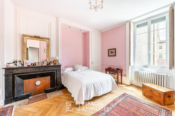 Bourgeois rénové au coeur d’Ainay