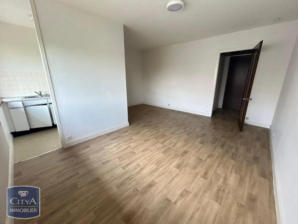 Appartement à louer 1 pièce 30.4m²