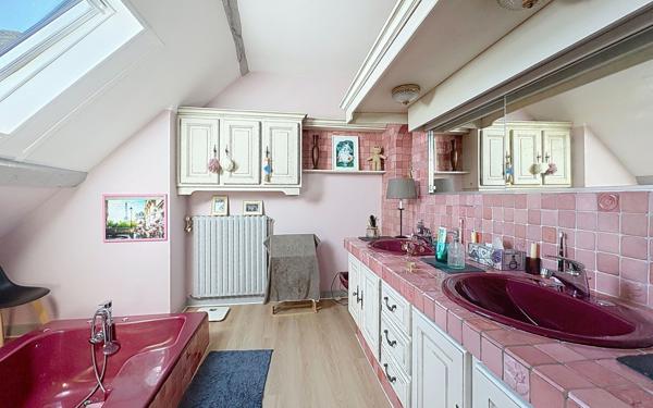 Appartement à vendre    6 pièces • 188,28 m2 Pau