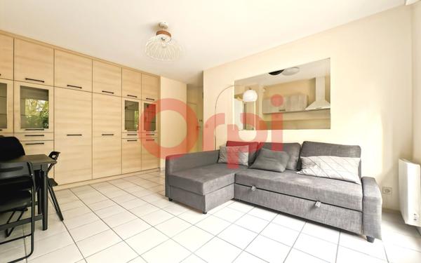 Appartement à vendre    2 pièces • 46,22 m2 Lyon 8