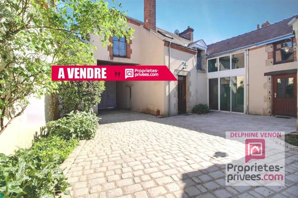 Maison de 200 m²  avec vie en plain pied + grange et cave voutée sur un terrain de 525 m² en hypercentre de Châteauneuf sur Loire