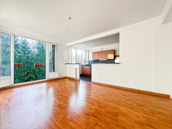 Appartement 3 pièces très lumineux proche RER , Bièvres, DPE D