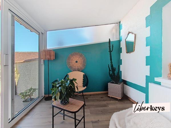 Maison de ville clé en main, 4 chambres, jardin et garage en centre de CONCHES EN OUCHE