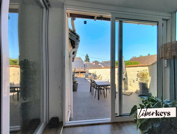 Maison de ville clé en main, 4 chambres, jardin et garage en centre de CONCHES EN OUCHE