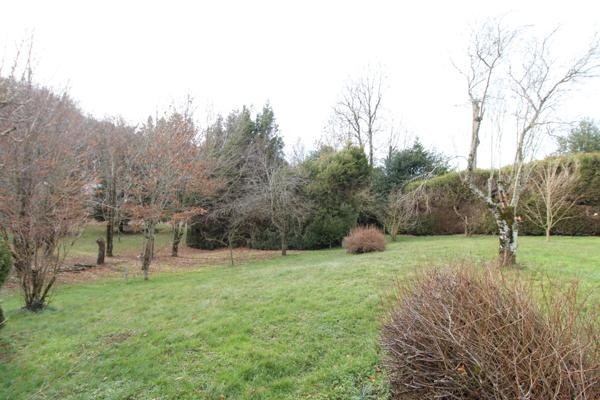 Lacaune (81230) Maison 180 m² habitables avec sous-sol complet et équipements modernes