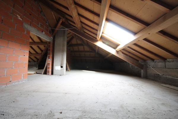 Lacaune (81230) Maison 180 m² habitables avec sous-sol complet et équipements modernes