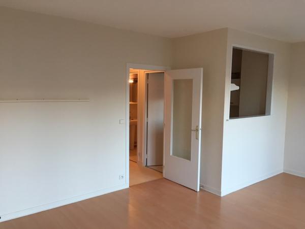 Location Studio 1 pièce Chantilly (60500) - Centre ville, face Hippodrome