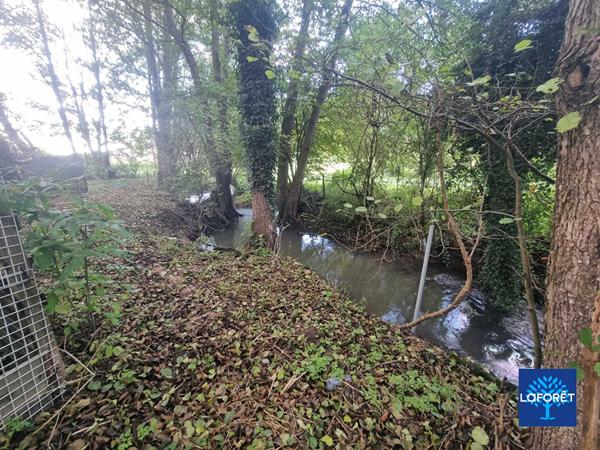 Achat terrain près de PONT AUDEMER - 1862 m² - 35 000 €