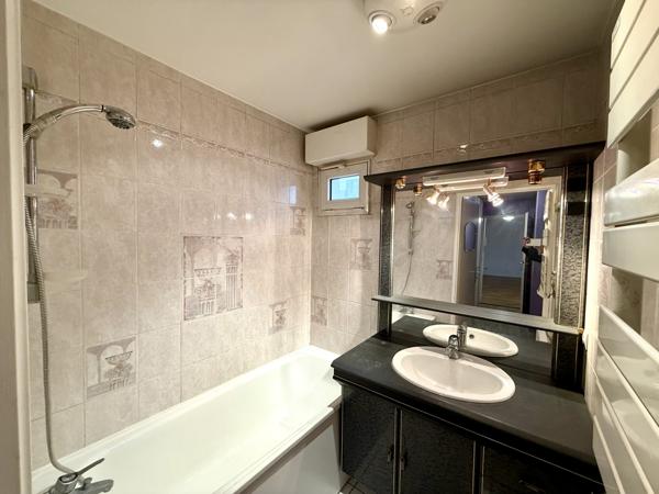 Bondy (93140) centre-ville 3 Pièces avec balcon, parking