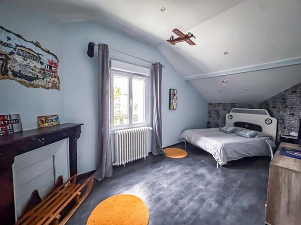Maison 6 pièces 170.142 m2