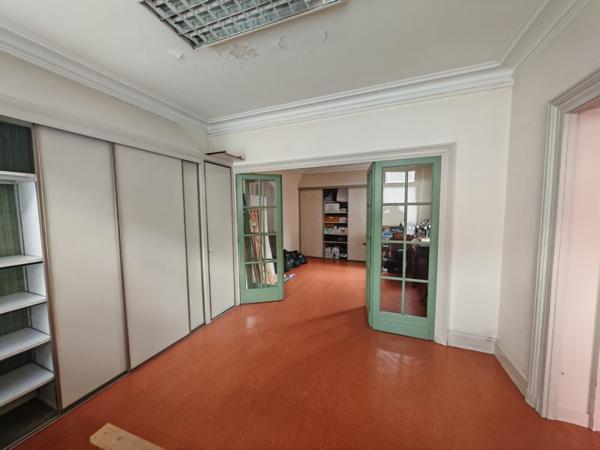 Immeuble à vendre |  Cognac |  182 m²