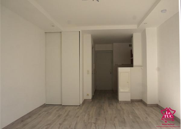 Studio avec balcon Aix-les-Bains (73100)