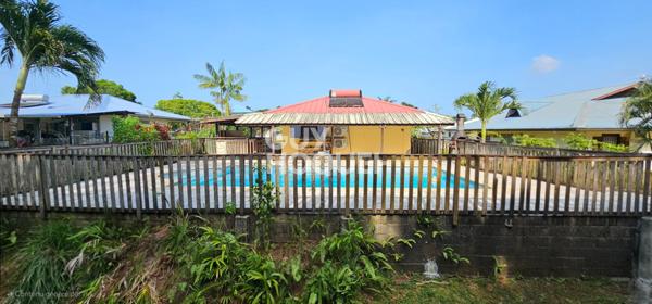 À Vendre Maison T4 familiale avec piscine et jardin arboré à Soula