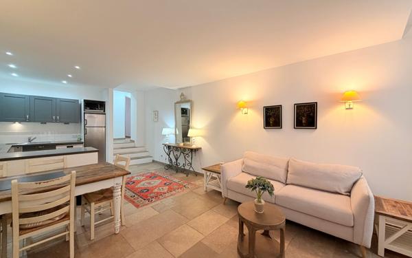 Appartement à vendre    3 pièces • 62 m2 Cannes