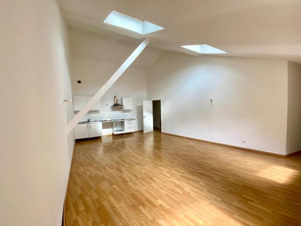 Beau T4 avec grande pièce de vie