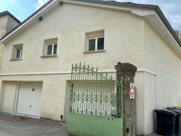 Beau T4 avec grande pièce de vie