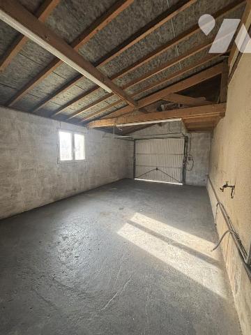 MONTREUIL L'ARGILLE BELLE MAISON BRIQUS ET PIERRES DE 76m²