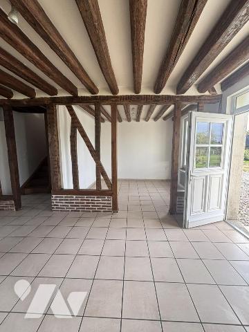 MONTREUIL L'ARGILLE BELLE MAISON BRIQUS ET PIERRES DE 76m²