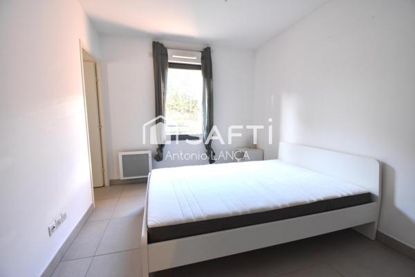 Résidence standing - T2 49m2 récent avec terrasse et box