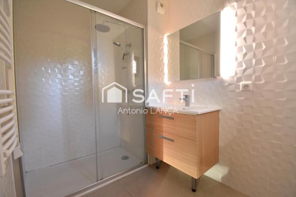 Résidence standing - T2 49m2 récent avec terrasse et box