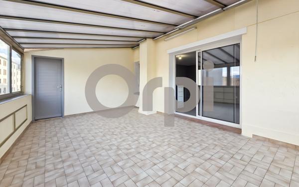 Maison à vendre    3 pièces •  Laragne-Montéglin