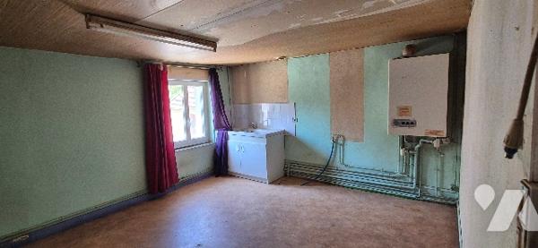Immeuble à rénover à BOESSE LE SEC