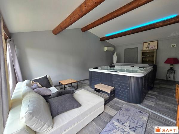 Maison 225 m2 - 6 chambres - 1490 m2