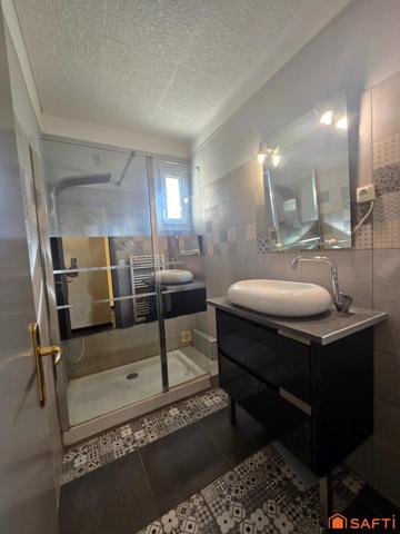 Maison 225 m2 - 6 chambres - 1490 m2