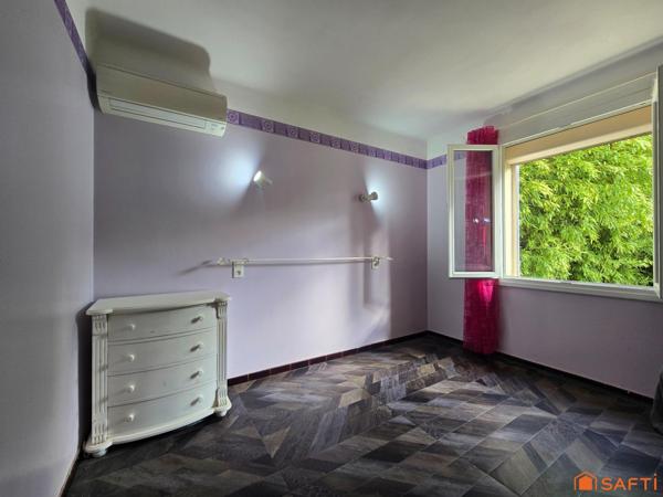 Maison 225 m2 - 6 chambres - 1490 m2