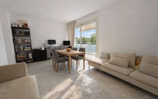 Appartement à vendre    2 pièces •  Toulouse